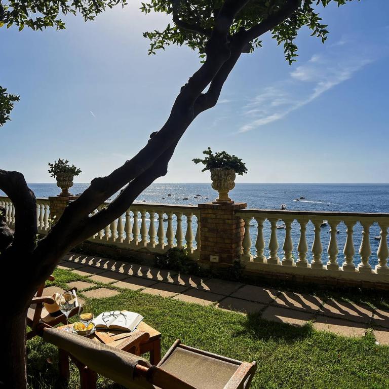 Hotel Buca Di Bacco - Camera Matrimoniale con Vista Mare - 3