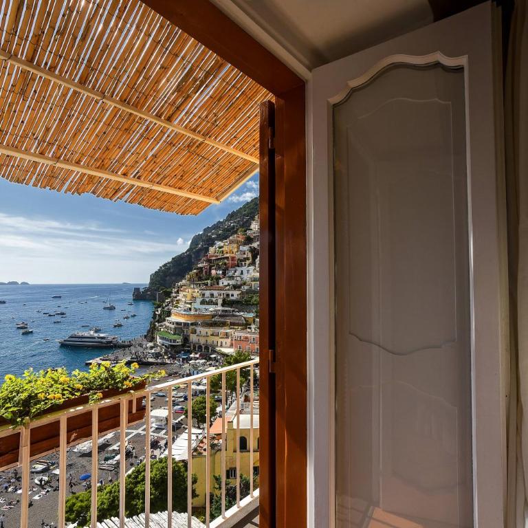 Hotel Buca Di Bacco - Camera Matrimoniale con Vista Mare - 2