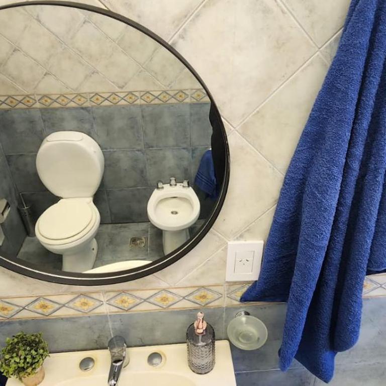 Tigre Centro Cochera Gratis - Casa de 2 dormitorios - 58