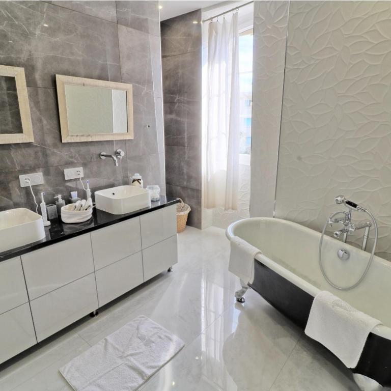 Appartement Haut Standing 5 pièces Cannes centre - Apartment - 11