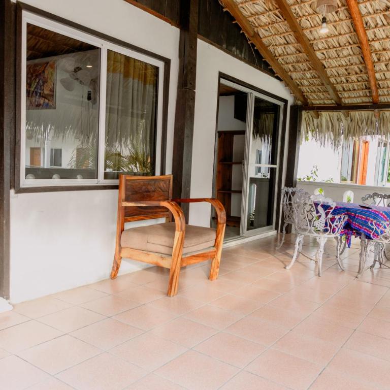 Bungalows Zicatela - Bungalow Estándar - 2