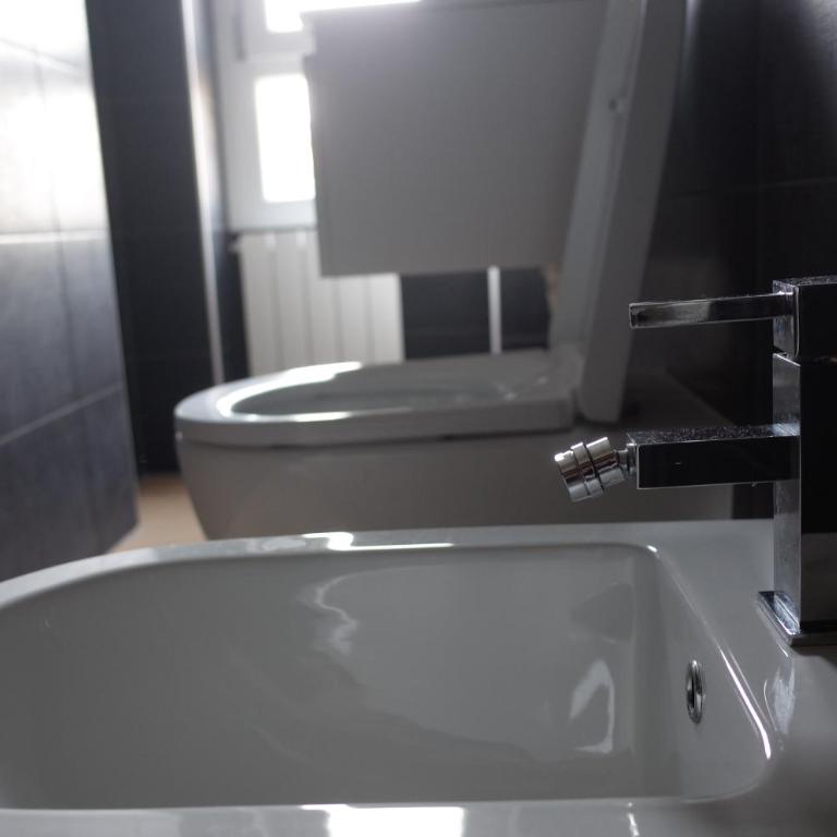 MOMO HOUSE CityLife - Monolocale King con Divano-Letto - 5