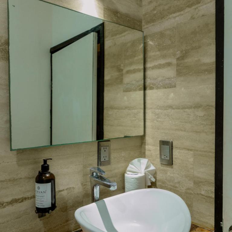 Bungalows Zicatela - Habitación con cama extragrande y bañera de hidromasaje - 6