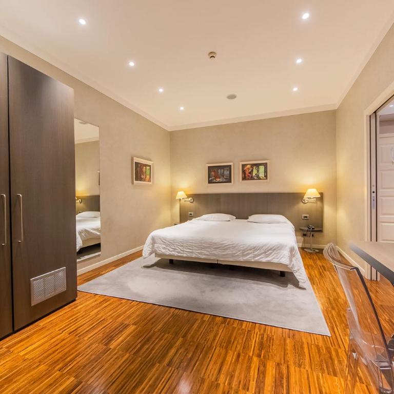 Century Hotel - Suite - 4