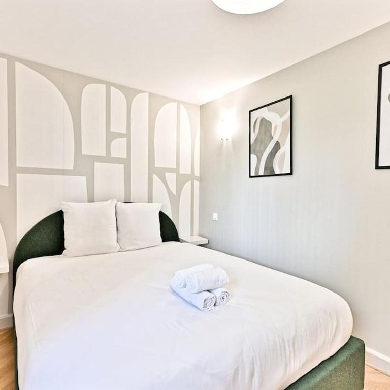 Appartement spacieux et paisible Paris 19ème - II - Appartement 2 Chambres - 12