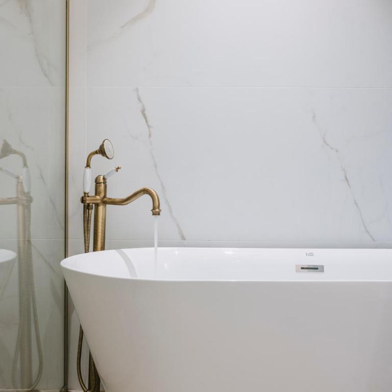 MASANET Emblematic Hotels by Airnest - Interior Deluxe Room - 6