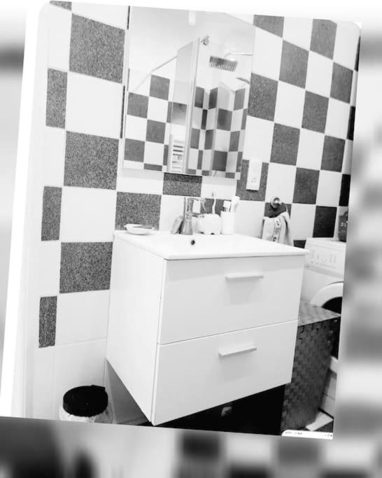 Emplacement idéal 450 métres du Palais croisette plage - Apartment mit 1 Schlafzimmer - 13