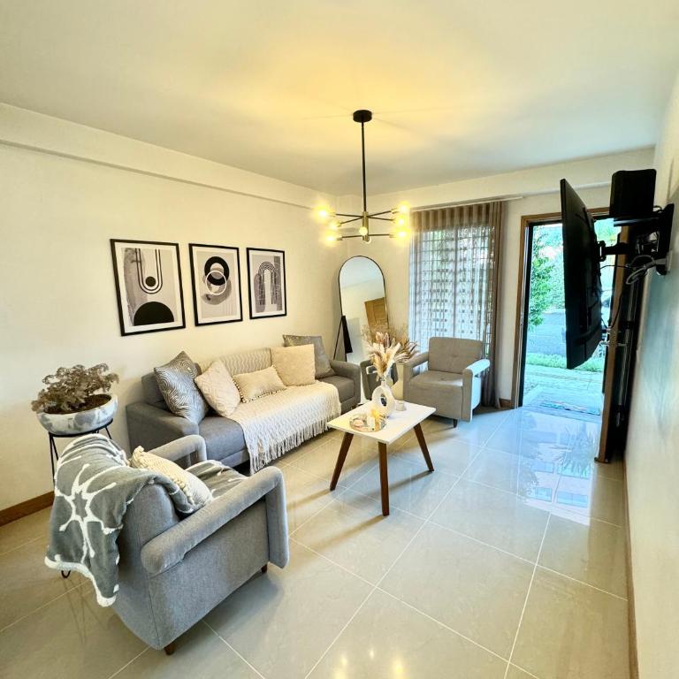 Casa Condominio Via llanogrande,San Antonio - Apartamento de 3 dormitorios - 1