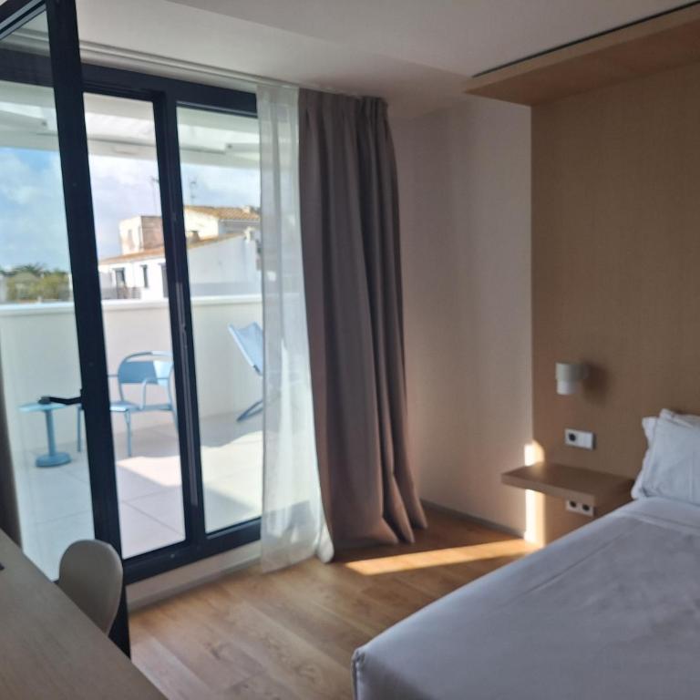 Alenti Sitges Hotel - Ático Deluxe con bañera de hidromasaje - 8