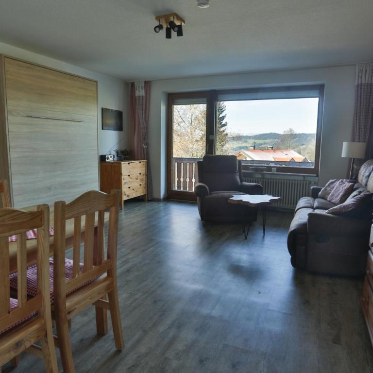 FeWo Alpenfreude mit Hallenbad - Apartment with Balcony - 7