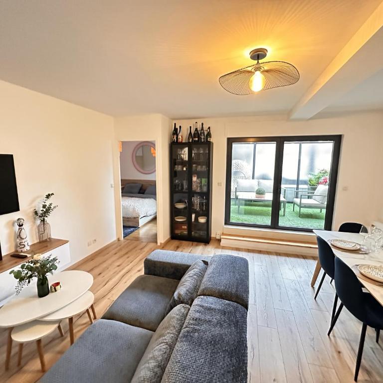 Le Cocon - Appartement rare - Grande Terrasse - Parking privé - Reims - Apartamento de 2 dormitorios con terraza - 23