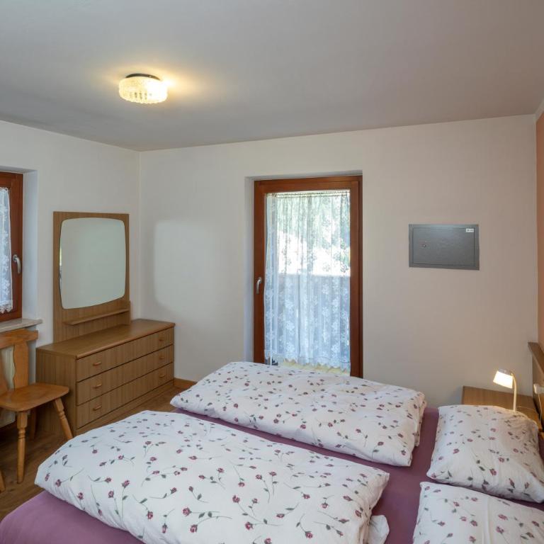Cèsa Al Bosch - Appartamento con 1 Camera da Letto, Balcone e Vista Montagna - 3