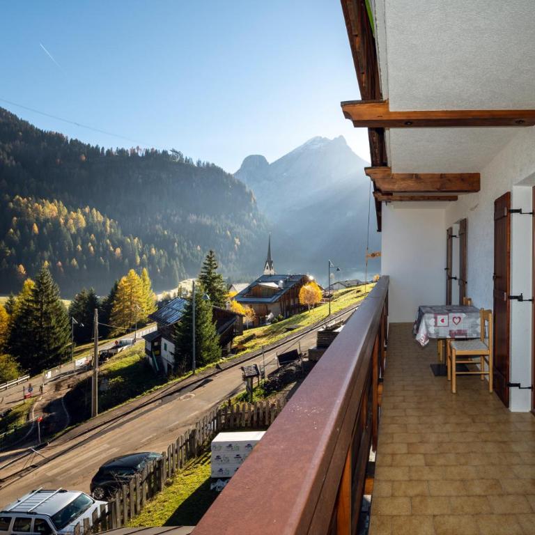 Cèsa Al Bosch - Appartamento con 1 Camera da Letto, Balcone e Vista Montagna - 11