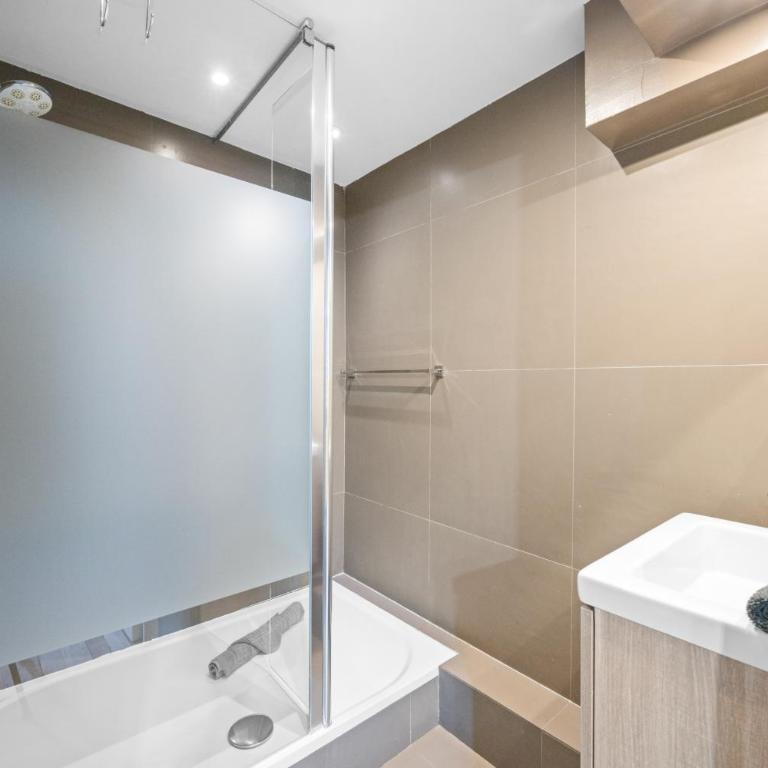 Spacieux Loft & Central- Vieux Nice - Appartement 2 Chambres - 25