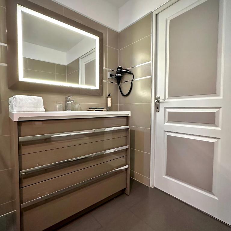 Negrecoste Hôtel & Spa - Chambre Double Classique - 5
