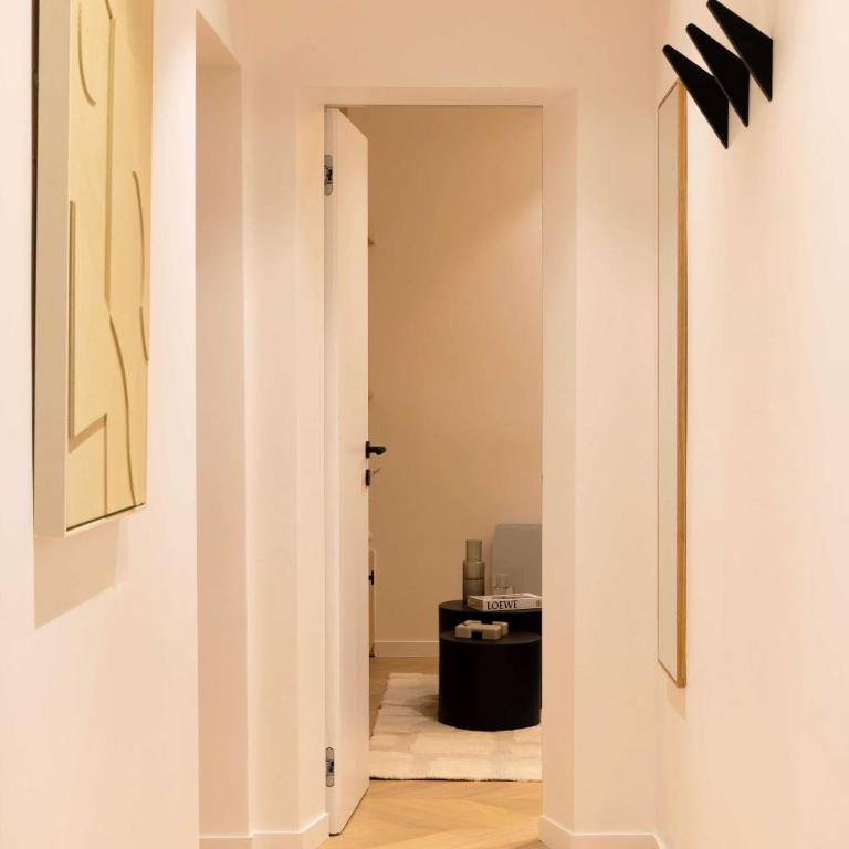 Apt Exceptional - AC - 3BR-8P- Gare de l 'Est - Three-Bedroom Apartment - 16