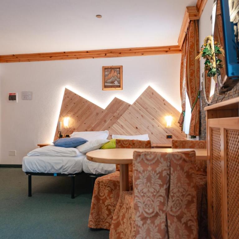 Hotel Ciamol - Camera Tripla - 7