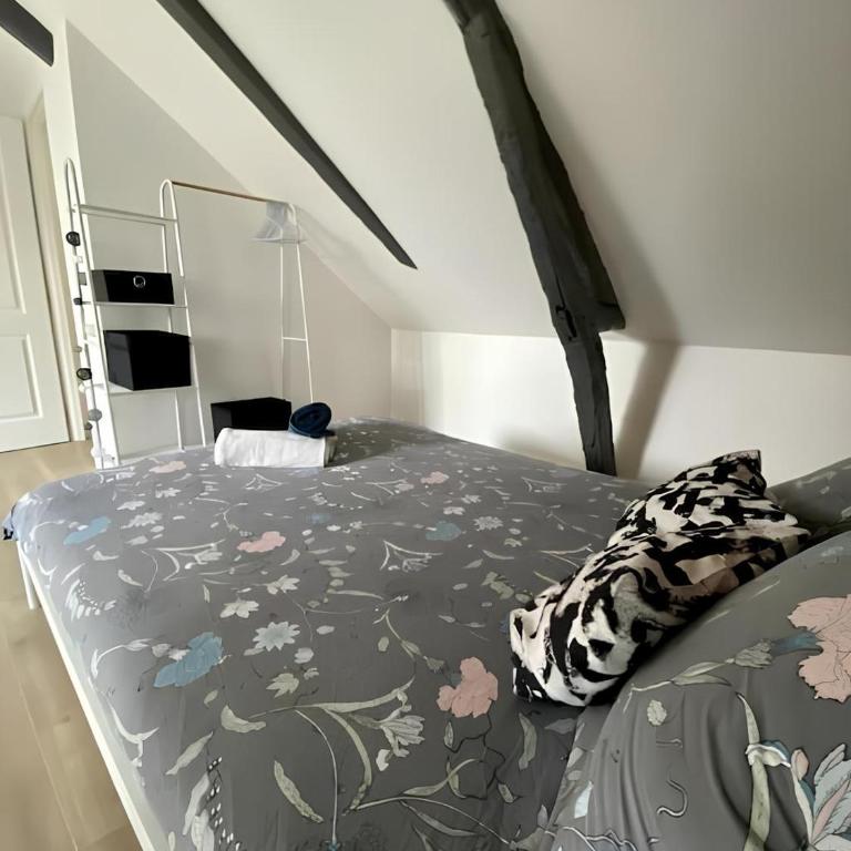 Jean Jaurès Maison Familiale 5 chambres 10 pers avec Extérieur - Linge & Ménage Inclus - Maison 5 Chambres - 11