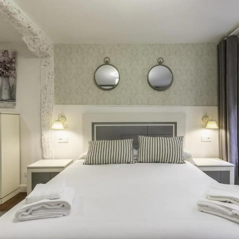 Casco Viejo, tranvía, metro, Bilbao a pie - Apartamento de 1 Dormitorio con balcón y vistas a la ciudad - 11