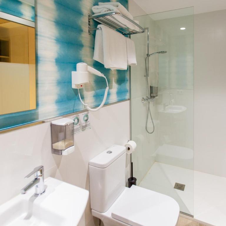 Host & Home - Double Standard Interior Room - 2