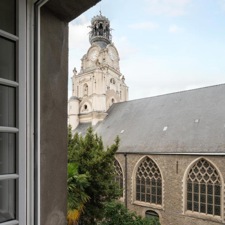 Appartement Central et Calme avec Magnifique Vue - Three-Bedroom Apartment - 3