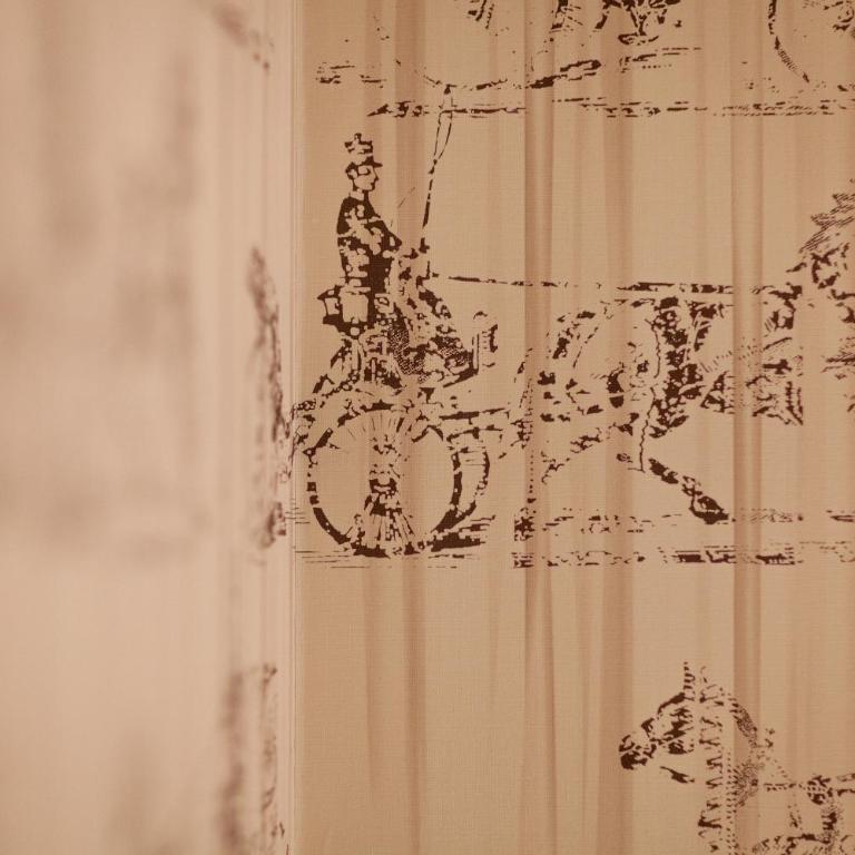 Host & Home - Double Standard Interior Room - 2