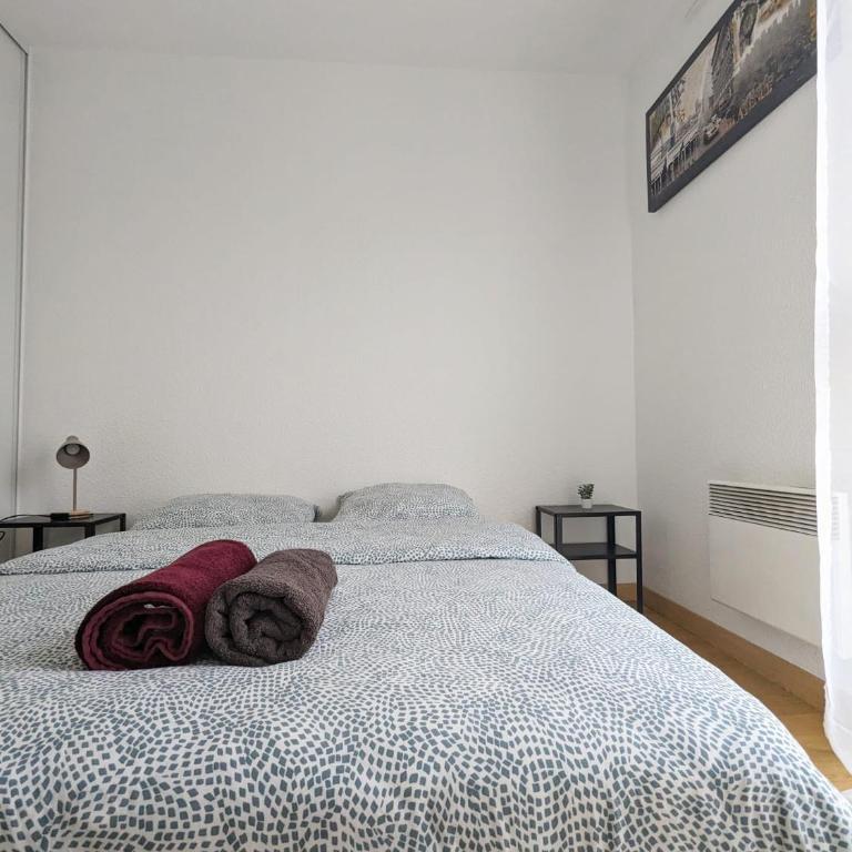 Le Clairvaux - Proche centre avec 1 place en parking souterrain - Apartment mit 2 Schlafzimmern - 8