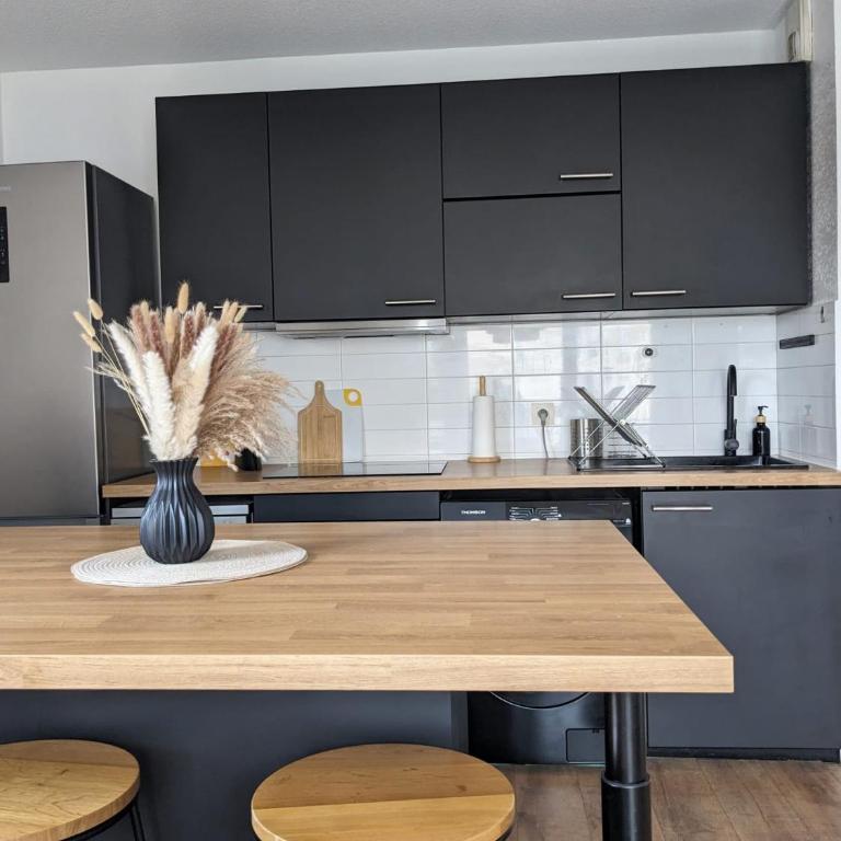 Le Clairvaux - Proche centre avec 1 place en parking souterrain - Apartment mit 2 Schlafzimmern - 10