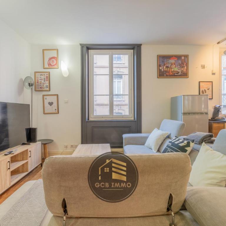 Style indus & Billard - Coeur de Grenoble - Appartement 2 Chambres - 3