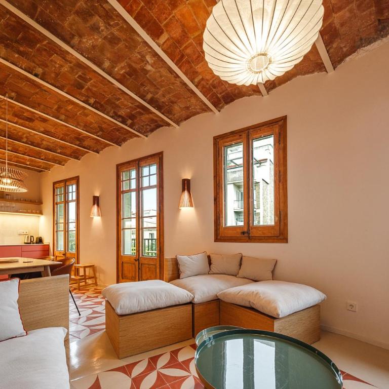 42par1049 - Super Bright 2BR & 2BH in Sant Antoni - Two-Bedroom Apartment - 1
