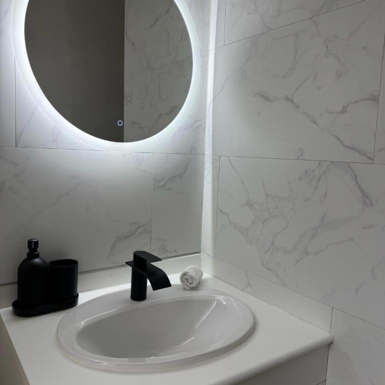 Grand T2 - Rue de la République - Appartement 1 Chambre - 5