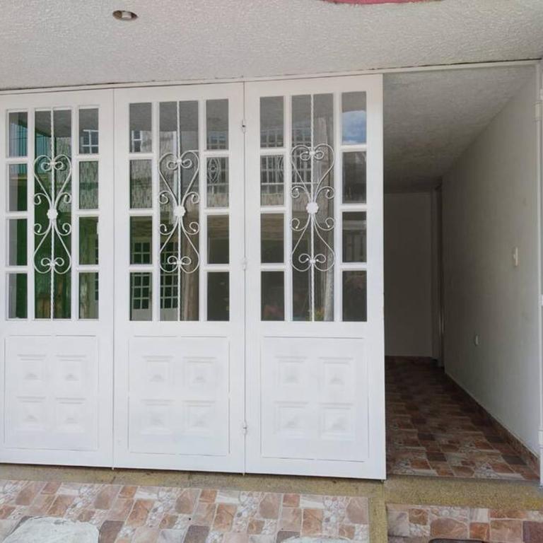 Cómoda y amplia vivienda con Garaje - Apartamento de 2 dormitorios - 8