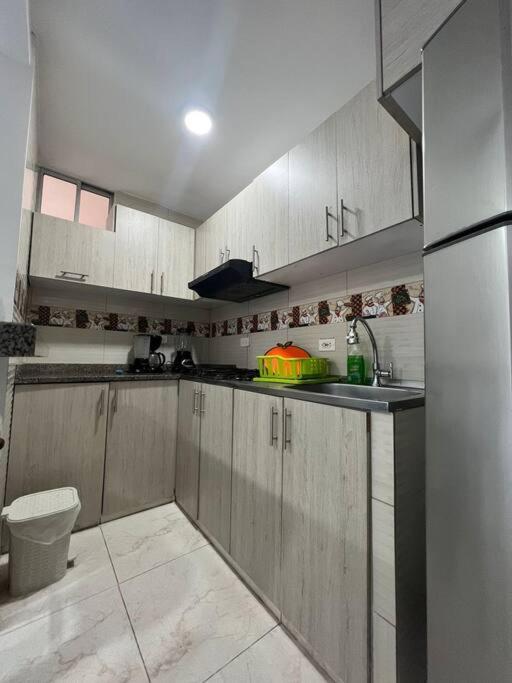 Apartamento Ubicación Muy Central Cúcuta - Apartamento de 2 dormitorios - 12