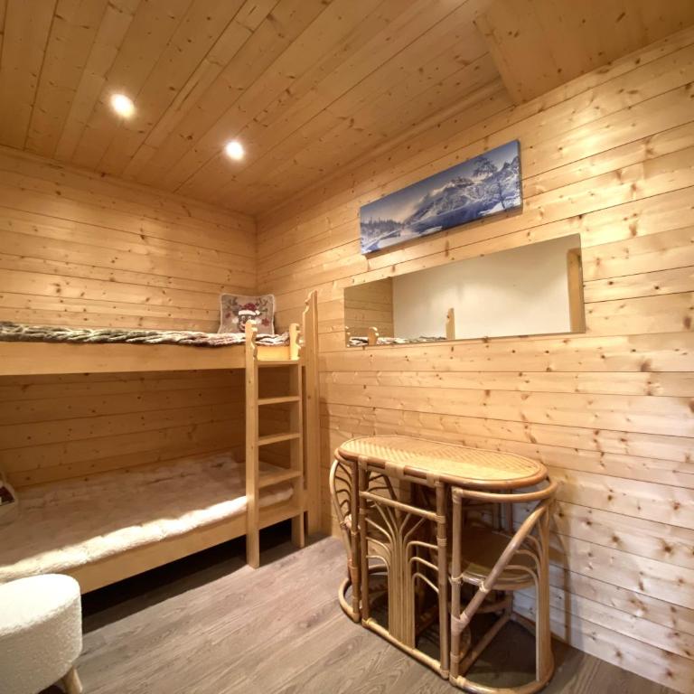 Courchevel 1850 - 4 personnes - ski aux pieds - wifi gratuit - One-Bedroom Apartment - 9