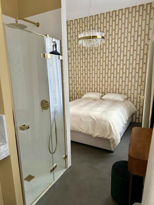 Otentik Art Déco - One-Bedroom Apartment - 11