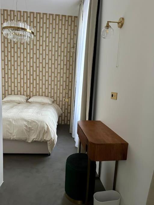 Otentik Art Déco - One-Bedroom Apartment - 15