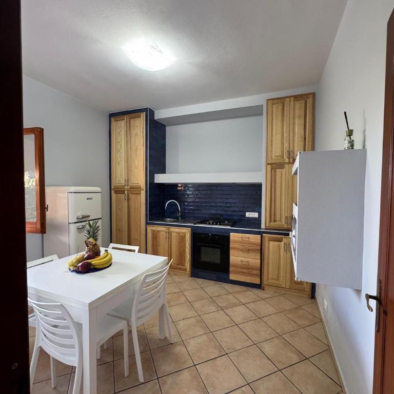 Casa Archi - Appartamento con 2 Camere da Letto, Terrazza e Vista Mare - 79