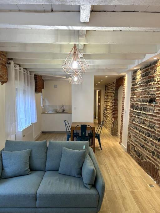 Le Charmant - Appartement Calme et Cosy au coeur de Toulouse - Proche Transports - One-Bedroom Apartment - 1