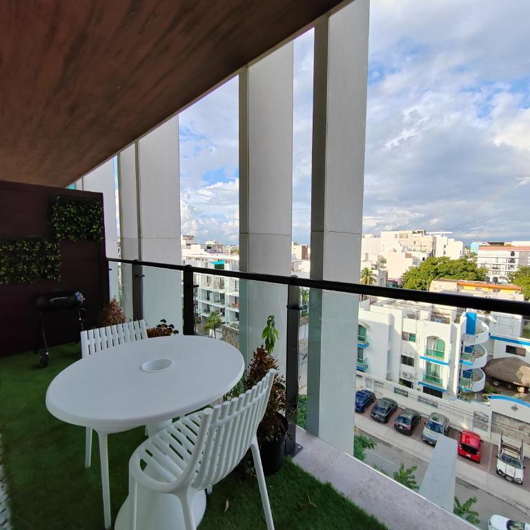 New & Equipped Apartment Steps From The Beach With Pool Jacuzzi By Yeah - Two-Bedroom Deluxe Apartment - 14