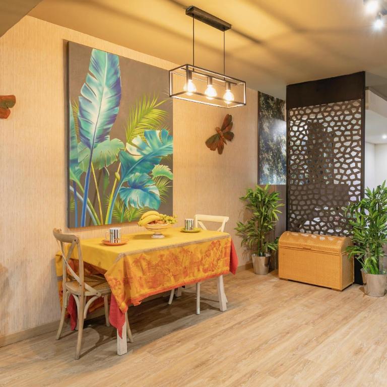Tropical Loft - One-Bedroom Apartment - 3