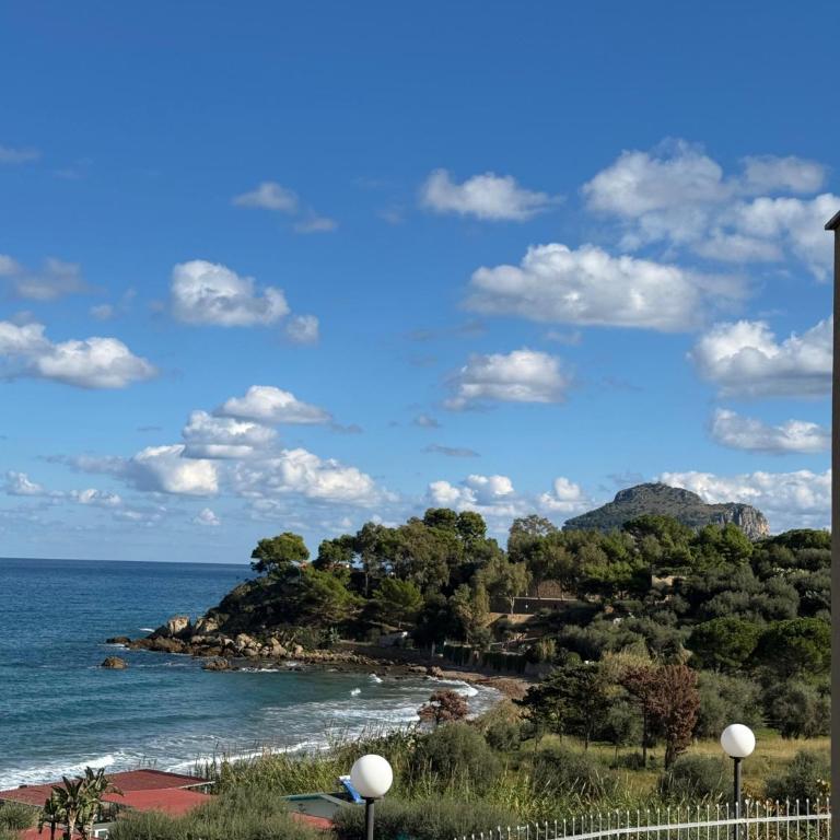 Casa Archi - Appartamento con 2 Camere da Letto, Terrazza e Vista Mare - 2
