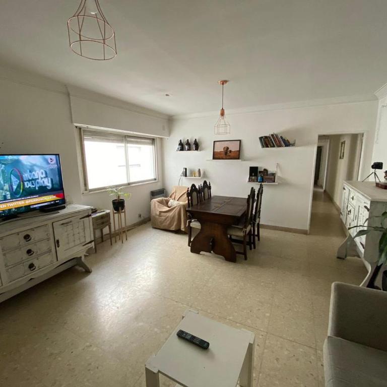 Departamento zona centro Apta 4 personas - Apartamento de 3 dormitorios - 1