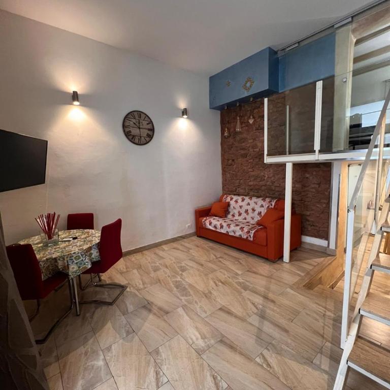 Da Marieddu appartamento indipendente in centro città - Two-Bedroom Apartment - 4