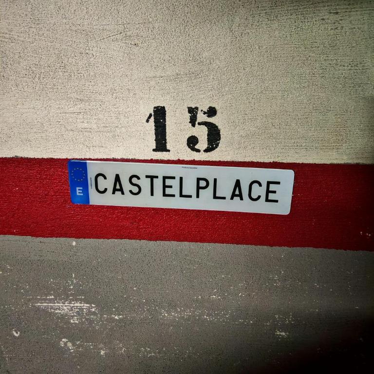 CastelPlace beach con plaza de Garage incluida, free parking and AC - Two-Bedroom Apartment - 55