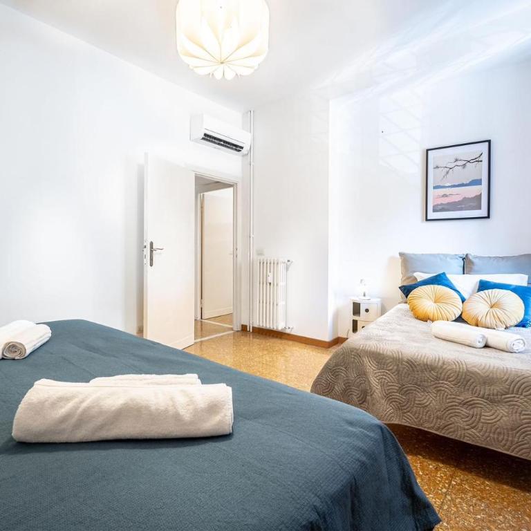 King Size Apartment WiFi AIR CONDITIONING TV50 10MIN COLOSSEO-TRASTEVERE - Appartamento con 2 Camere da Letto - 4