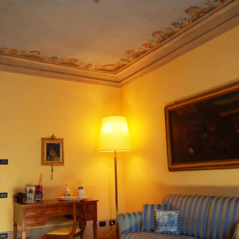 Palazzo Tucci Residenza d'epoca - Camera Quadrupla - 13