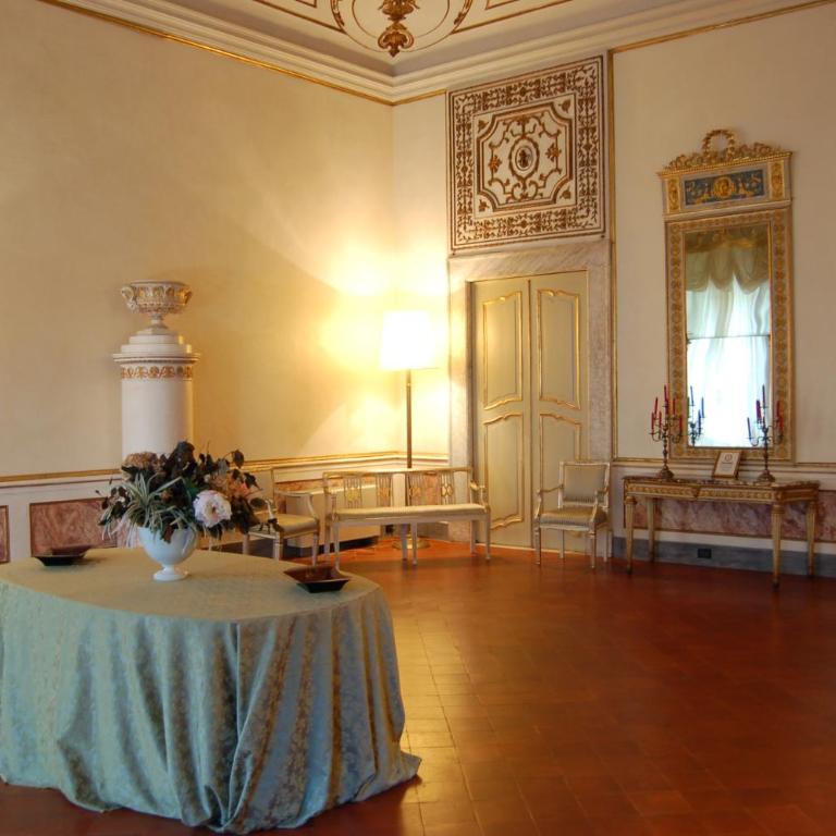 Palazzo Tucci Residenza d'epoca - Suite (4 Adulti) - 13