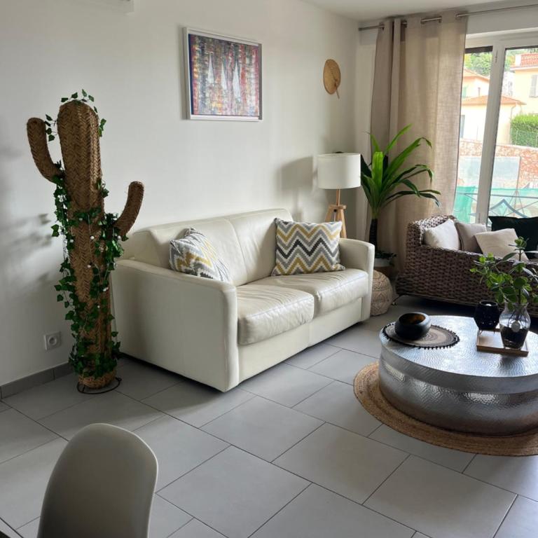 Beau 2P, très équipé, localisation parfaite/AC - Appartement 1 Chambre - 7