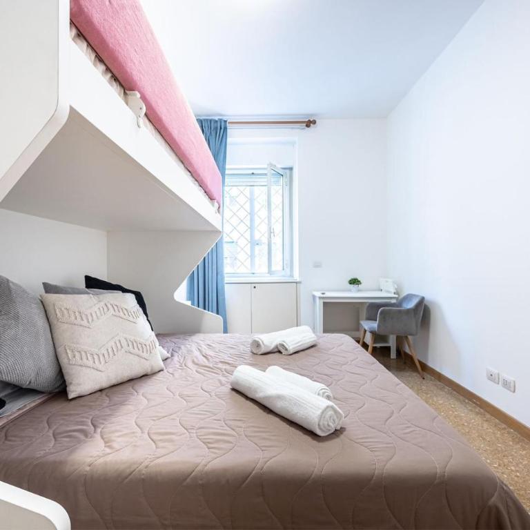 King Size Apartment WiFi AIR CONDITIONING TV50 10MIN COLOSSEO-TRASTEVERE - Appartamento con 2 Camere da Letto - 5