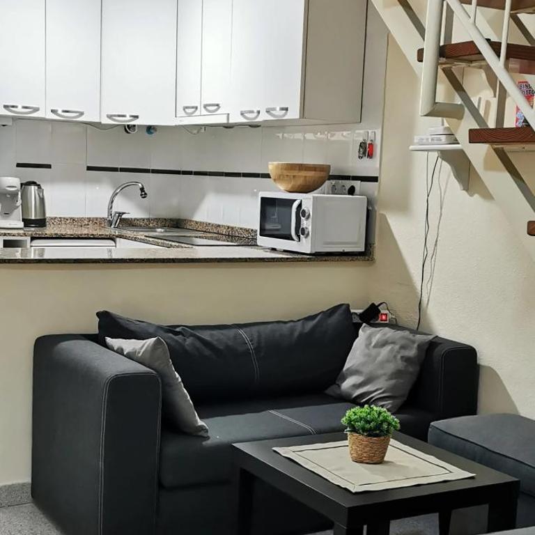 Galeon - Three-Bedroom Apartment - High Floor - 20